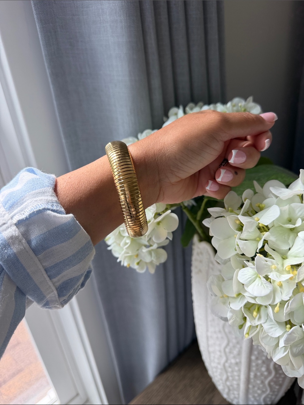 Gold Ribbed Bracelet